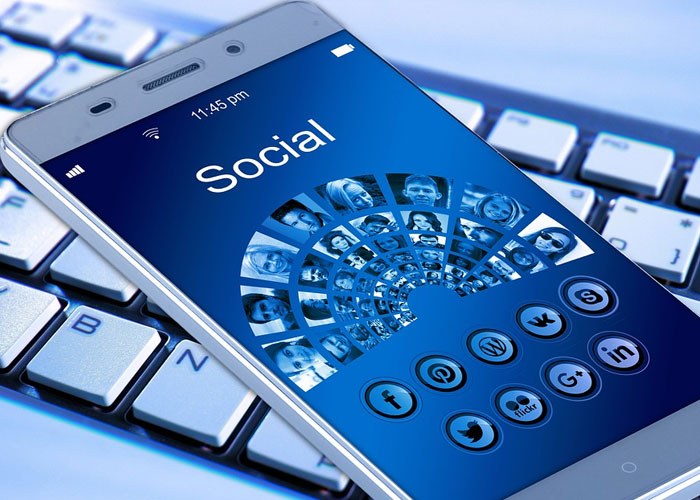4 Ways that Businesses Can Use Social Media