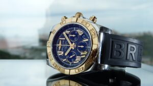 Luxury watchmaker Breitling modernises its order management with Fluent Commerce