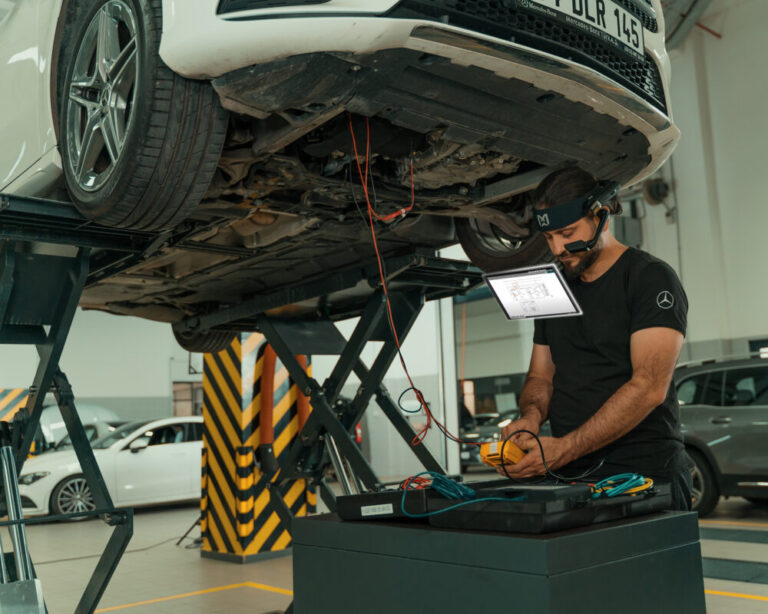 Mercedes-Benz, Turkey Selects RealWear for Large Scale Deployment Across All 56 Service Centres with Microsoft Teams