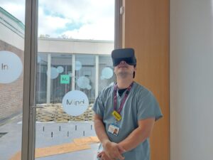 NHS mental health workers turn to VR to tackle inequality on wards