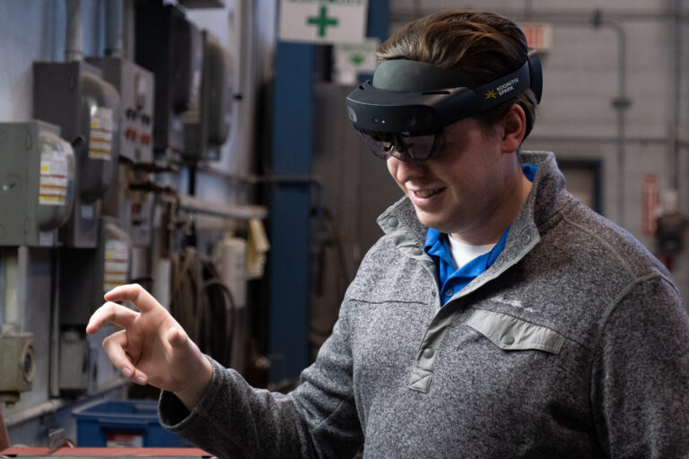 Kognitiv Spark upgrades flagship mixed reality solution to drive productivity of field-based workers