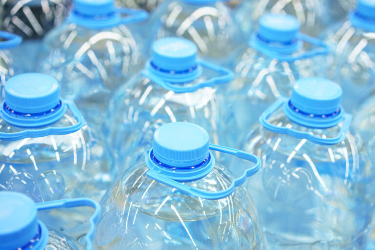 More Financial Support for the Development of Plastic Recycling Technology